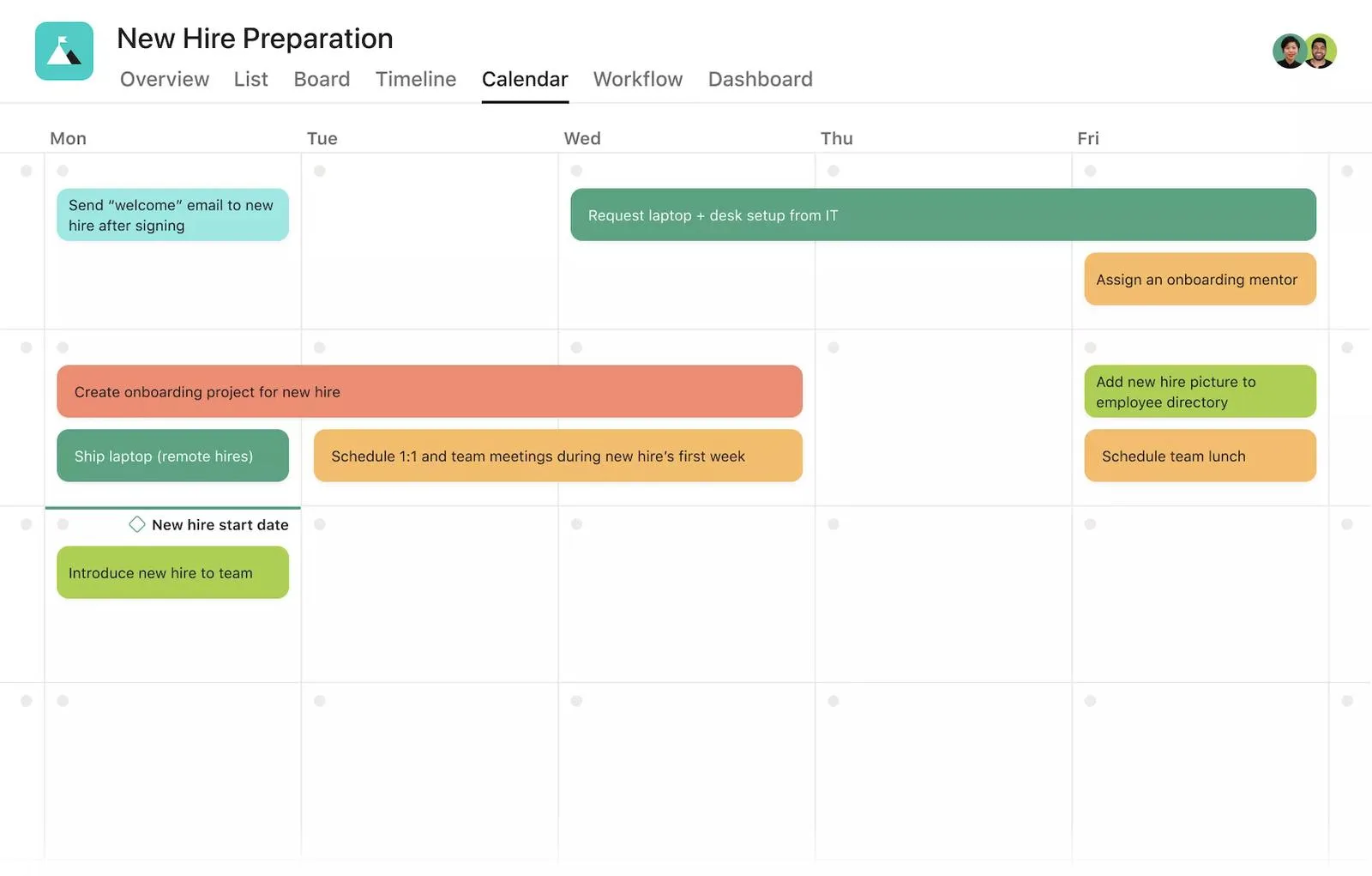Asana のカレンダー表示。タスクが日付の枠に横長の帯で並んでいる